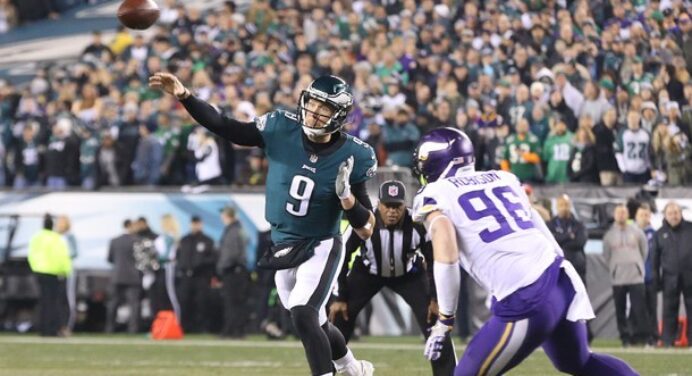 FILM STUDY: How Nick Foles Owned the Minnesota Vikings Defense
