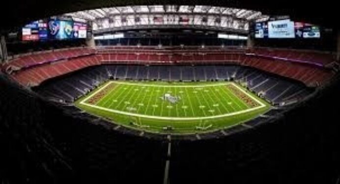 <h1><p style="color:#011361":>7 Largest NFL Stadiums In The World </h1>