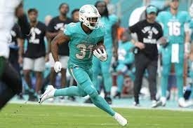 <h1><p style = "color:#011361">Dolphins’ Raheem Mostert: Dominating Backfield Despite Increasing Competition</h1>